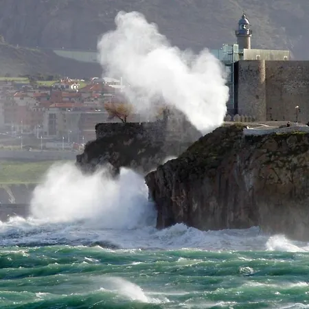 La Mar Castro Urdiales