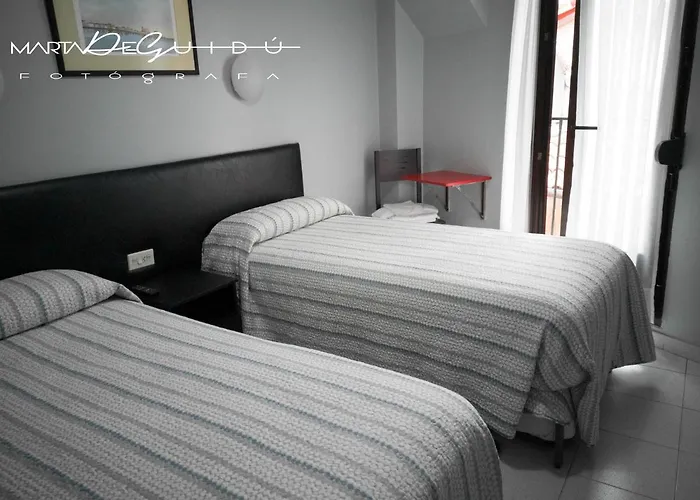 La Mar Hostel Castro Urdiales